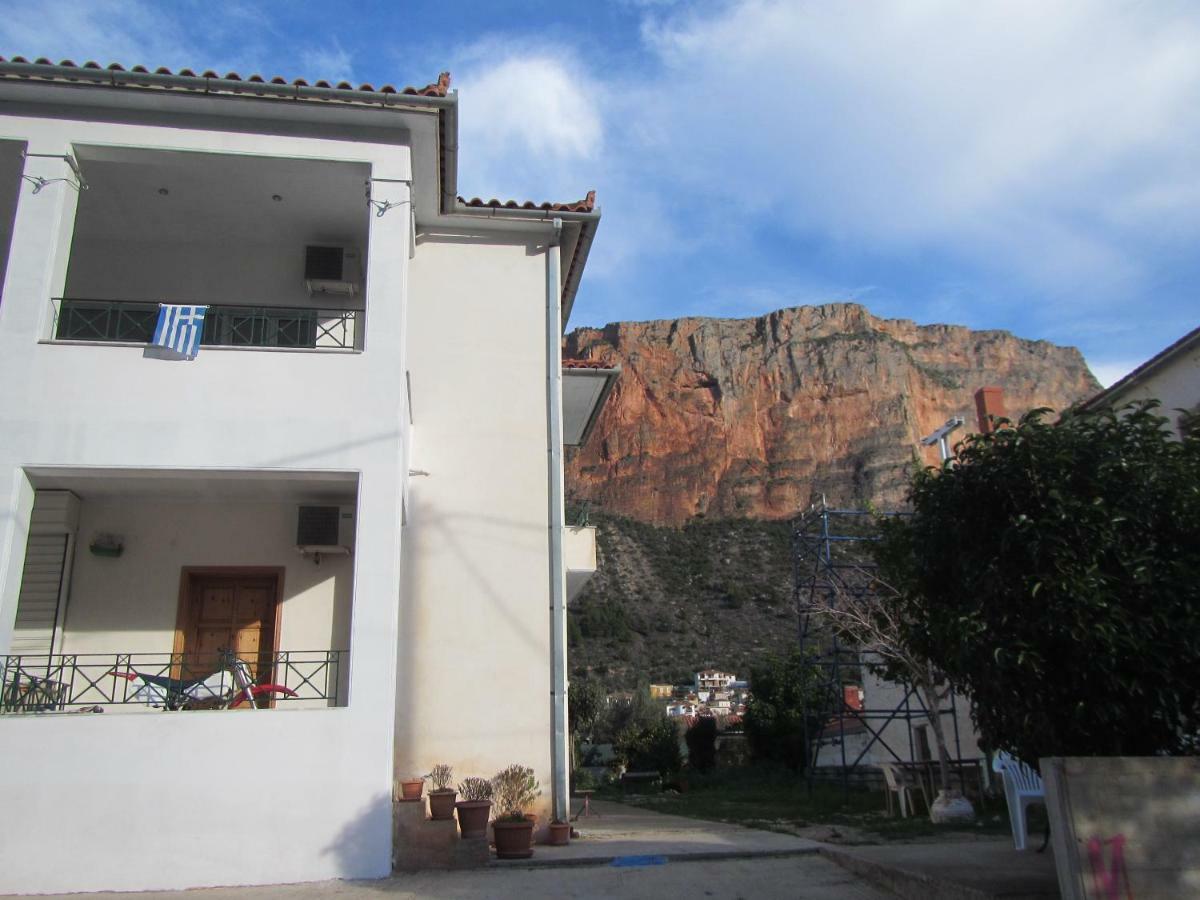 "Action" House In Leonidio 4-Beds Appartement Buitenkant foto